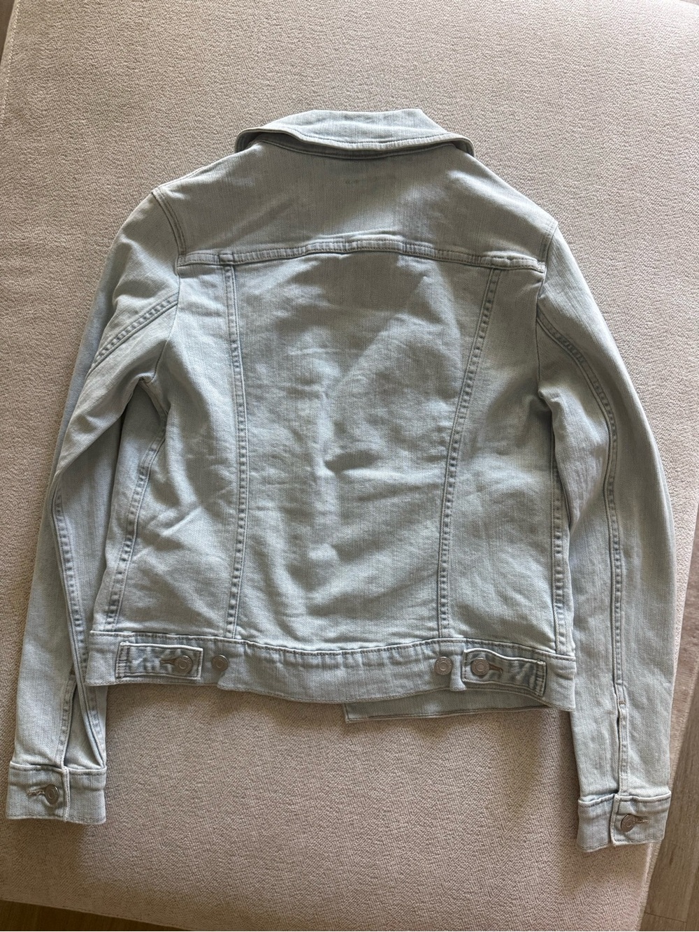 Levi's Light Wash Blue Denim Jean Jacket - Picture 4 of 4